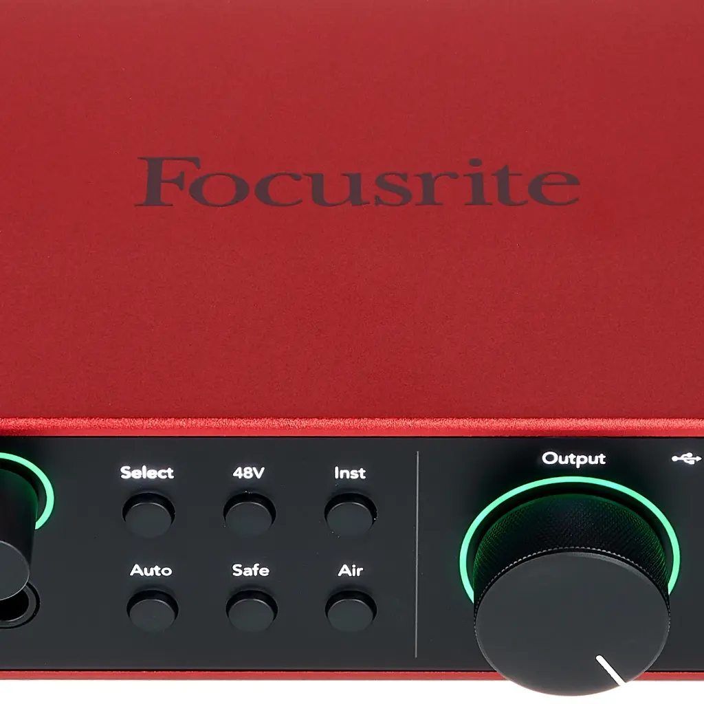 Focusrite Scarlett 2i2 Studio 4th Gen_ bundle_
