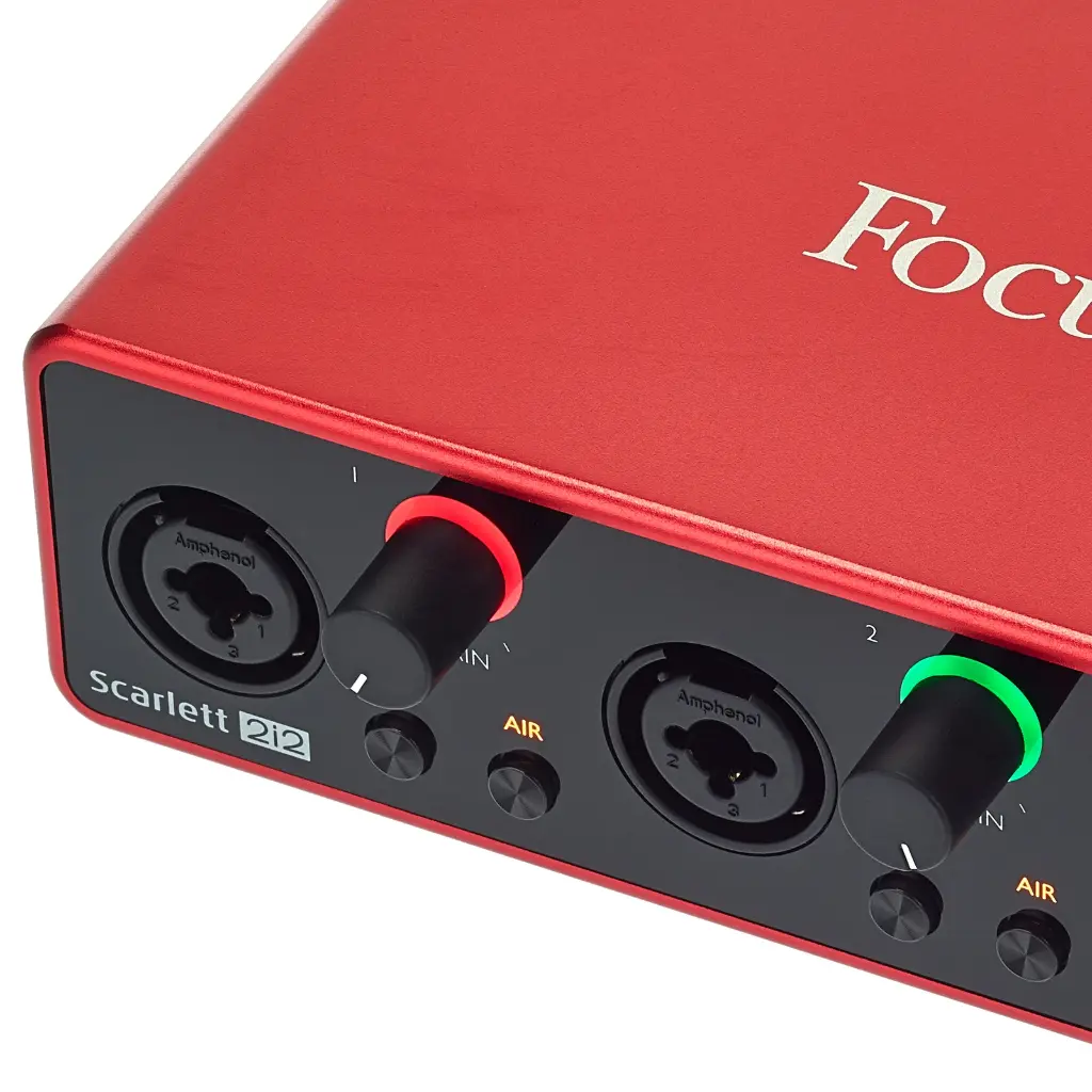 Focusrite_Scarlett_2i2 (3rd Gen)_Carte Son Professionnelle à 2 canaux avec port USB-C